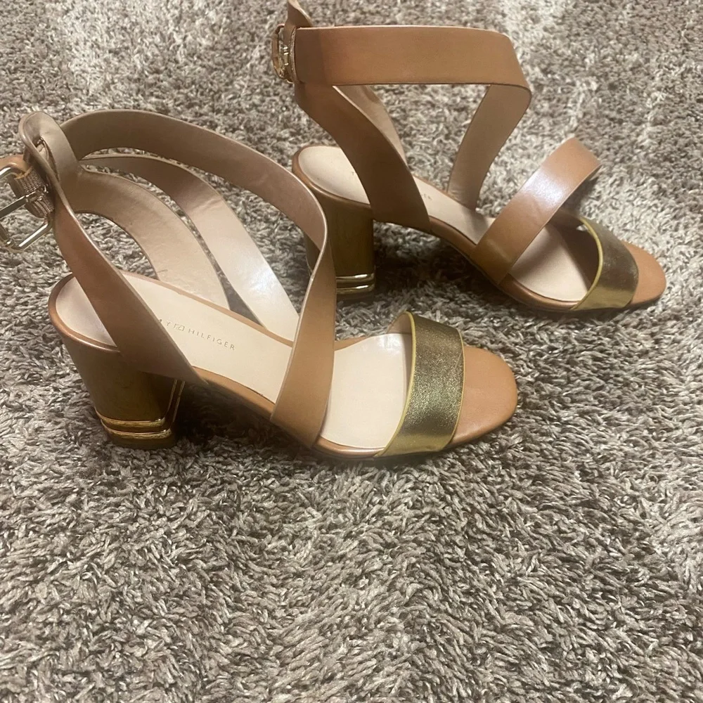 Tommy Hilfiger Women's Gold and Tan Sandals - Picture 2 of 4